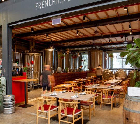 Frenchies Bistro & Brewery